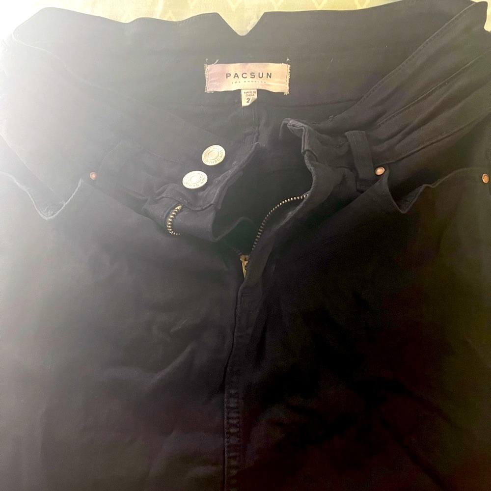 Black pac Sun skirt